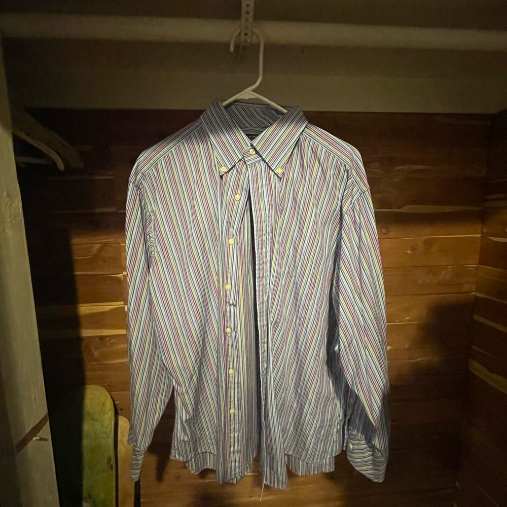 Tommy Hilfiger Button down - Picture 2 of 3